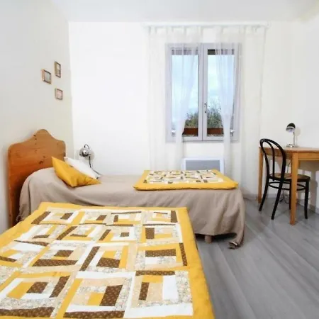 House Des Arquets