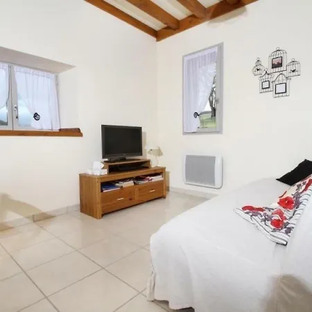 House Des Arquets Dom wakacyjny Montrigaud
